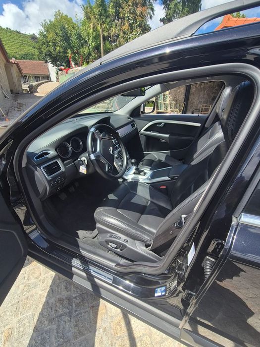 Volvo XC 70 D5 AWD Black Edition