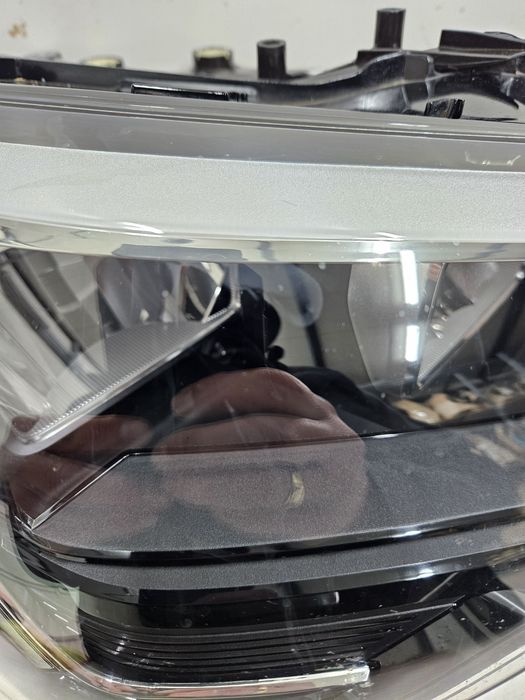 Lampa przód prawa Audi Q3 83A lift full led