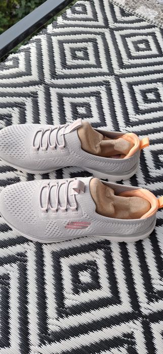Skechers SUMMITS - Sneakersy niskie