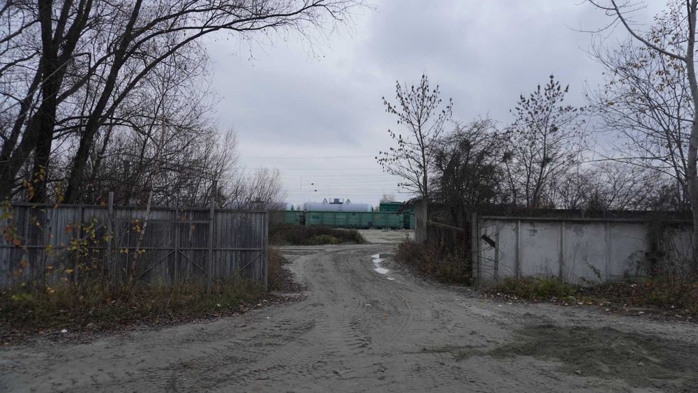 Майновий комплекс з виходом до залізничної колії на трасі Київ-Чоп