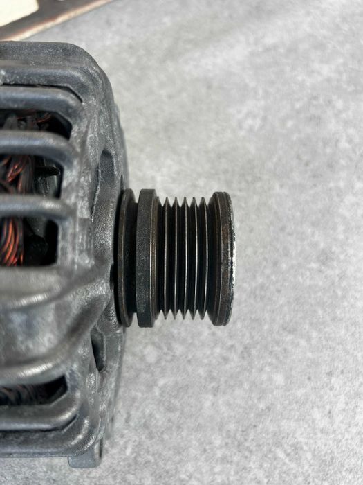 генератор Audi A4 B8 A5 Q5 2.0TDI