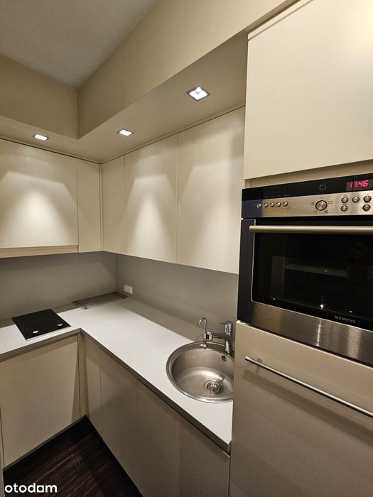 Rezydencja Warecka - Apartament z Balkonem i Garażem w Sercu Warszawy - Widok 5