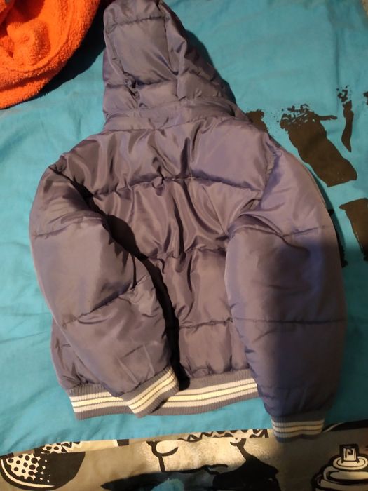 Продам куртки на мальчика