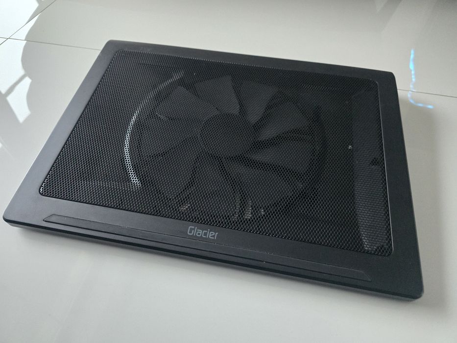 Podkładka Glacier silecum PC chłodząca pod Laptopa