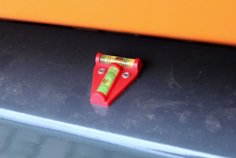 Профі Розкидач міндобрив польовий VINMET РМДН-2200 розсіювач 2 тони