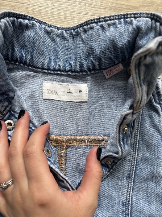 Дитячий джинсовий сарафан Zara