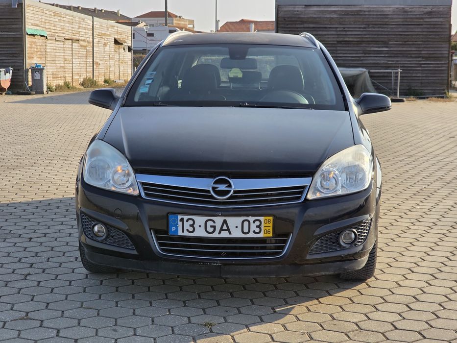 Opel Astra — fotografia 2