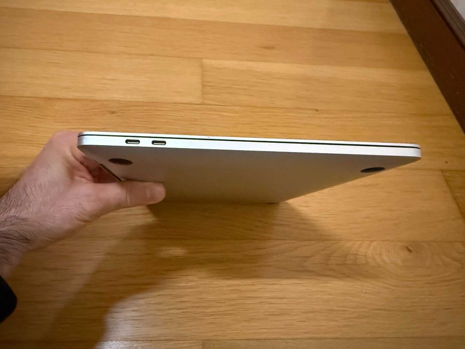 MacBook Pro M1 13”– 16GB RAM / 256GB SSD – Prateado