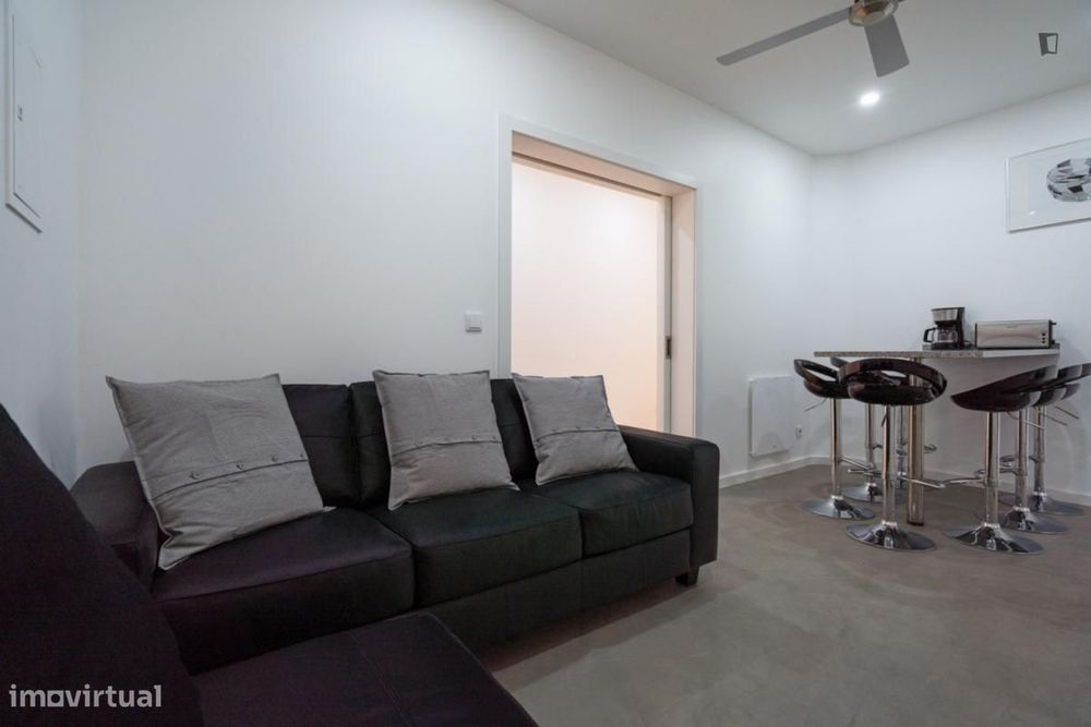 Quarto - localizado em Saldanha Lisbon
