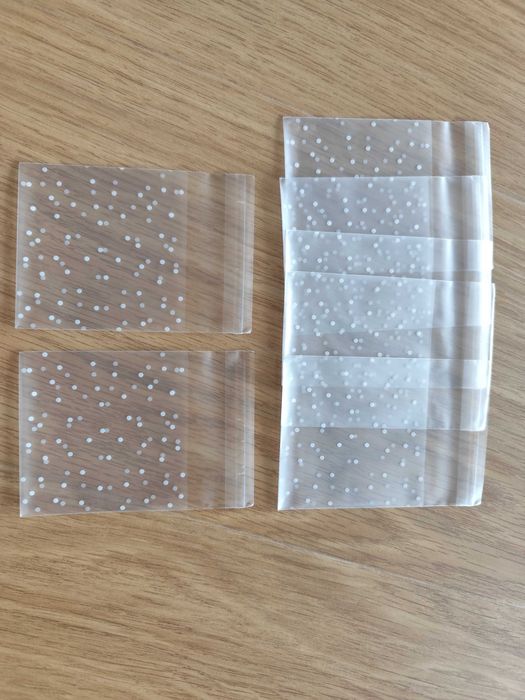 Torebeczki woreczki foliowe do pakowania prezentów kropeczki