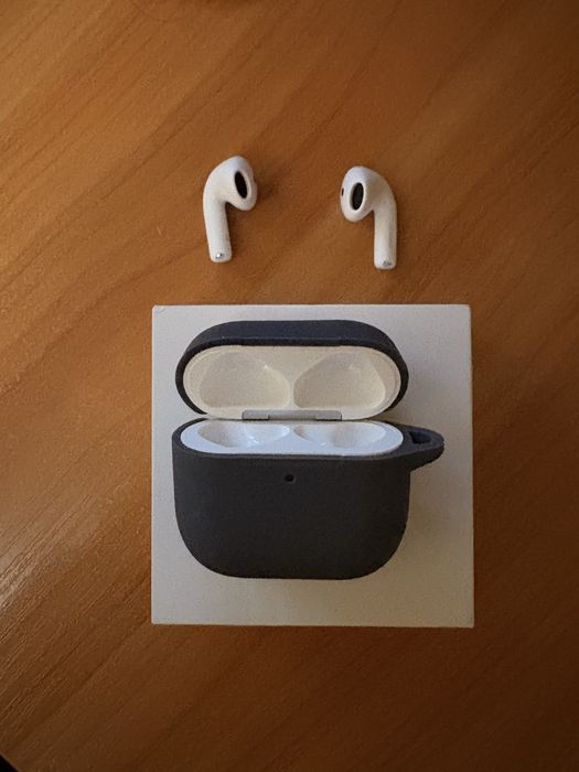 Airpods 4 без шумодаву