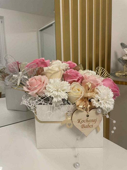 Bukiet z kwiatów mydlanych