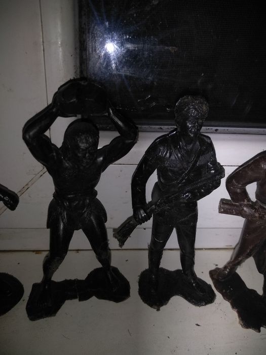 Сорные солдаты большие! Продажа поштучная!