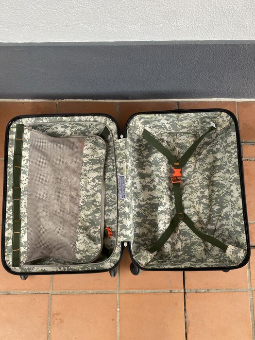 Mala de vaigem resistente