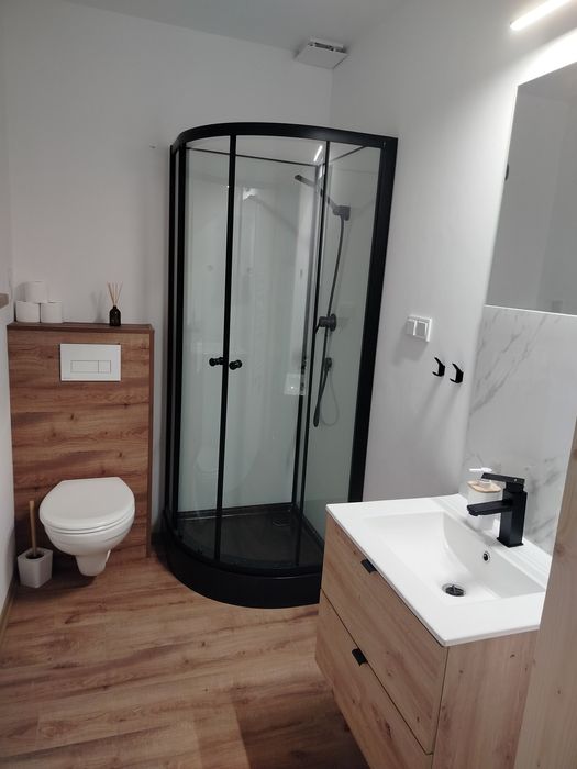 Dom z jacuzzi nocleg pokój do wynajęcia wypoczynek w spokojnej okolicy