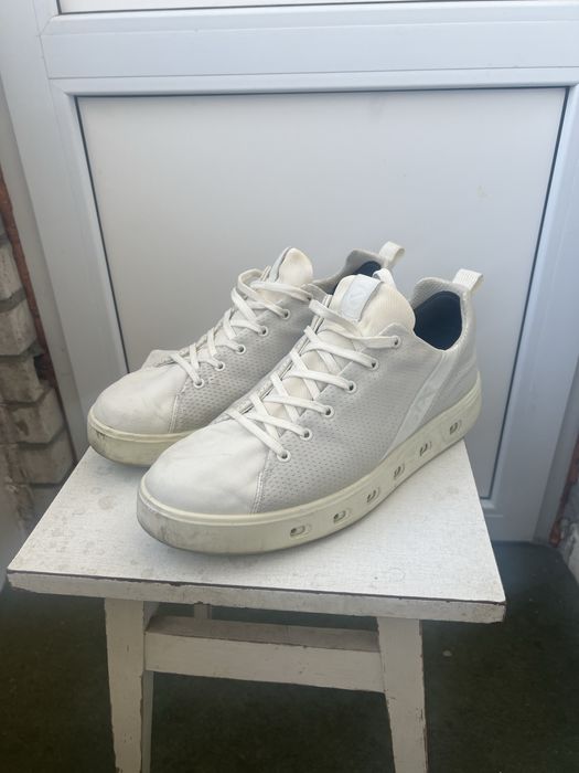 Кросівки ECCO 45 Білі