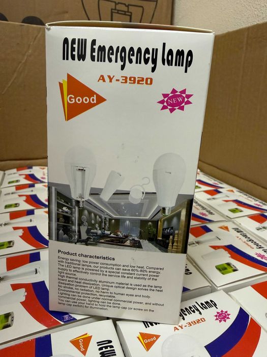 Акумуляторна лампочка (лампа) 20 Вт \ E27 \ 2400 mAh \ присутній опт;