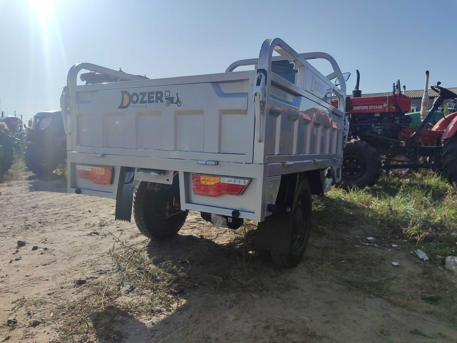 Аккумуляторный трицикл Дозер 1500 ВАТТ Доставка к дому