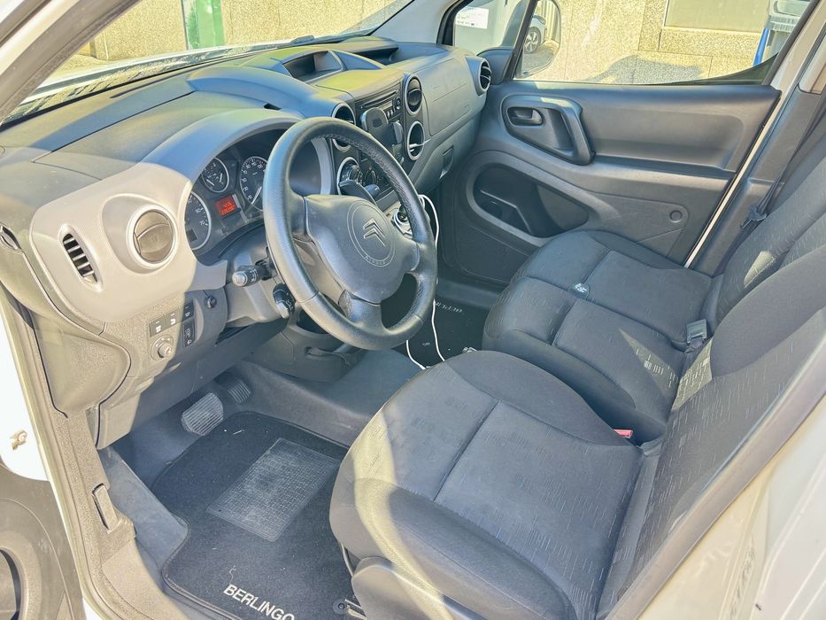 Cotroen berlingo AUTOMATICA