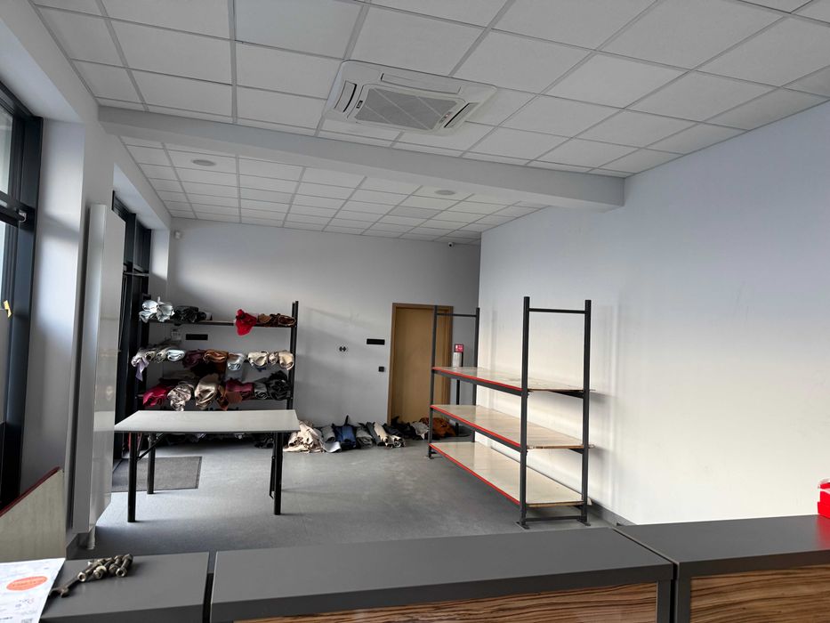 Atrakcyjny lokal usługowo-biurowy pow.170m2