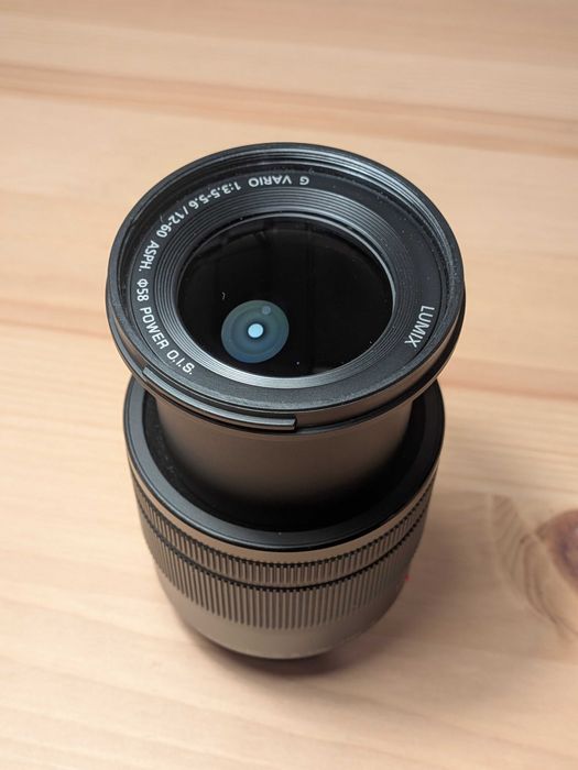 Об'єктив Panasonic Lumix G Vario 12-60mm f/3.5-5.6 O.I.S. (Під ремонт)