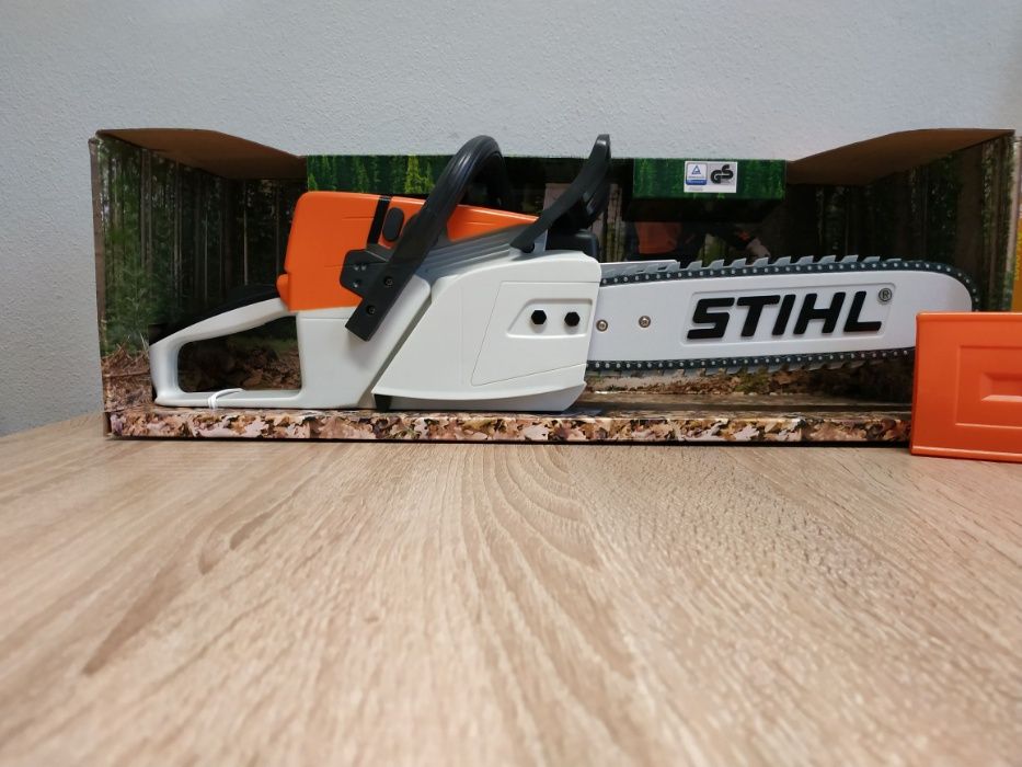 Pilarka STIHL Zabawkowa na baterie / ROLGIT !