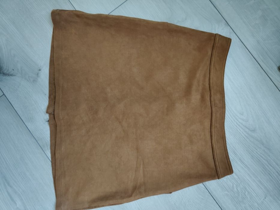 Spódniczka damska welurowa Ichi r.36