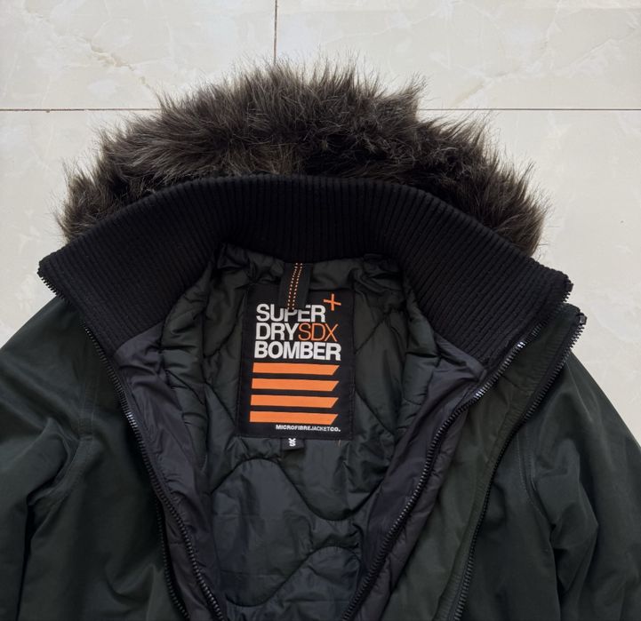 Куртка бомбер SuperDry
