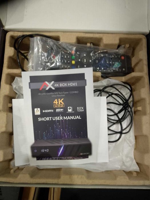 Супутниковий тюнер на ENIGMA2 AX 4K-BOX HD61 COMBO