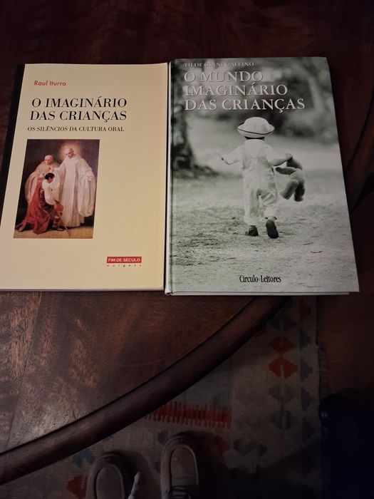 2 livros sobre o mundo imaginário das crianças
