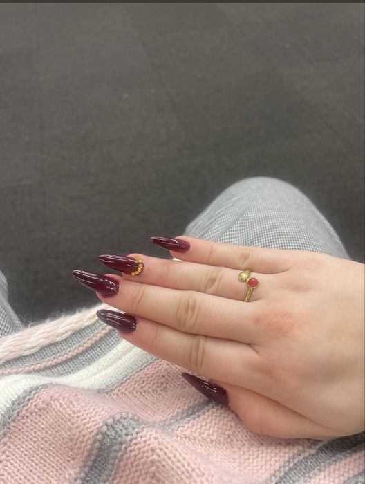 Modelo de unhas de gel
