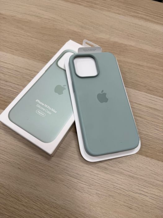 iPhone 14 Pro Max Silicone Case MagSafe Etui Obudowa