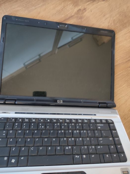 Złom elektroniczny laptop HP na części