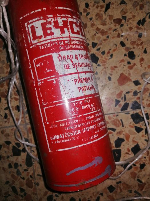 Extintor pequeno
