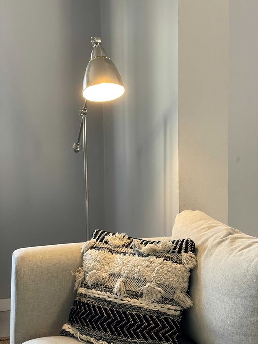 Candeeiro de Pé Ajustável