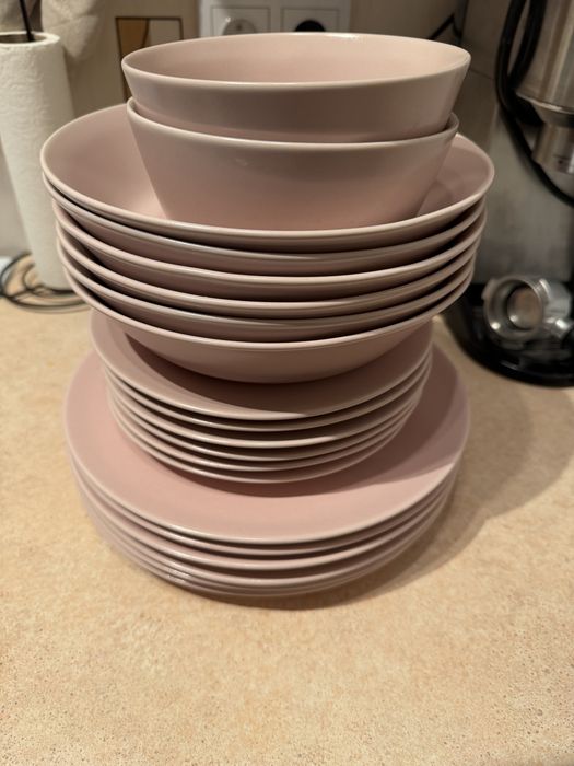 Zestaw talerzy ikea