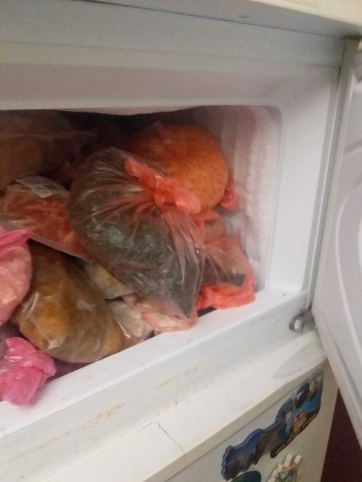 Продається холодильник.