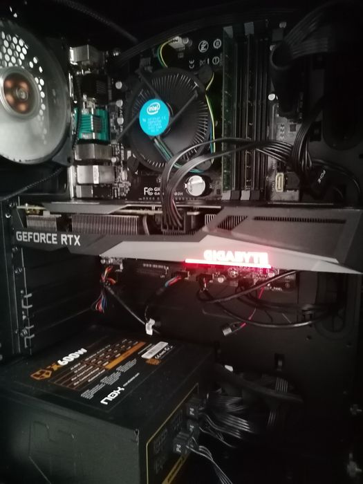 GeForce Rtx Gigabyte 3060ti 8gb gaming OC