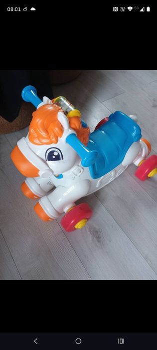 Konik zabawka interaktywna