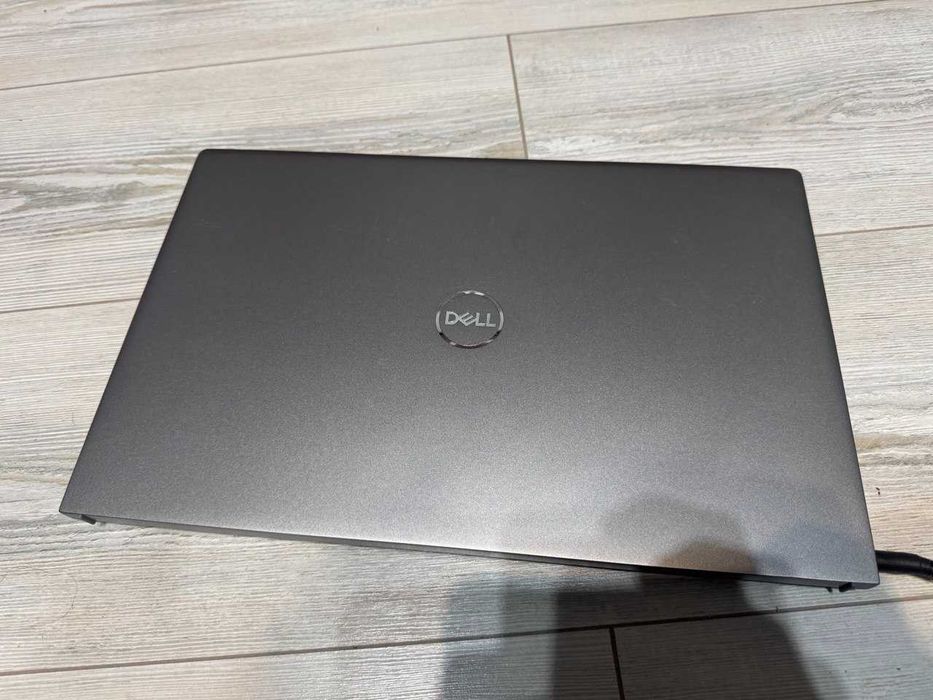 Laptop Dell Vostro 5515 15,6 Ryzen 3 5300U 16GB 256GB