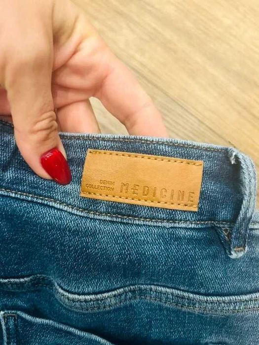 Medicine denim slim fit s 36 m 38 niebieskie Basic casual