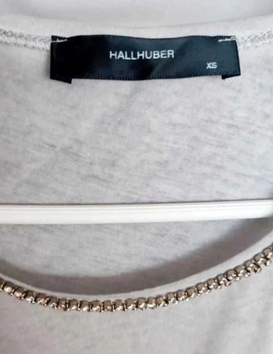 Hallhuber elegancka bluzka basicowa