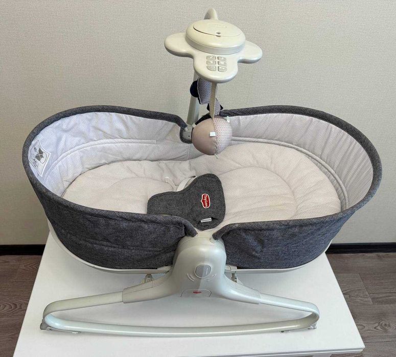 Багатофункціональне крісло-шезлонг 3в1 Tiny Love