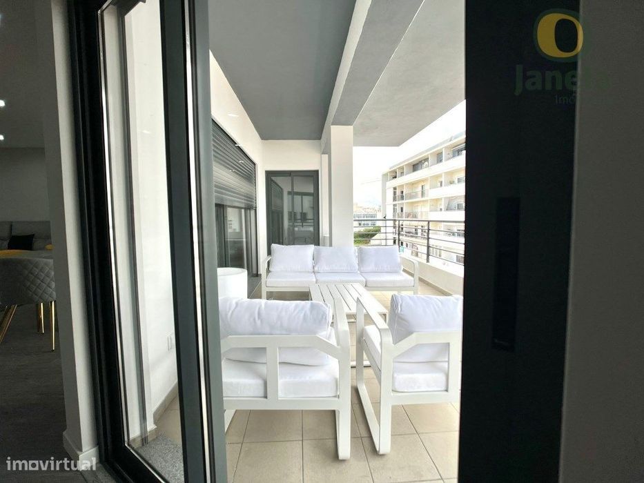 Maravilhoso T3 , com piscina e vista mar — Quelfes, Faro