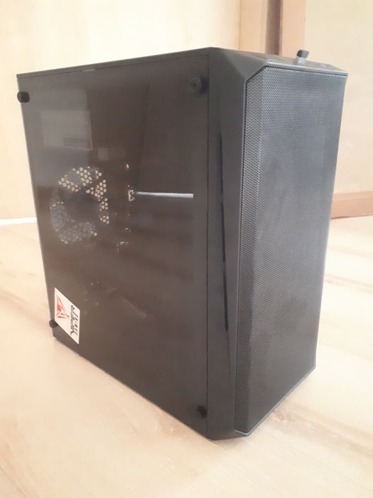 Komputer gamingowy  2 Dyski ssd 512gb oraz 500gb hdd!!