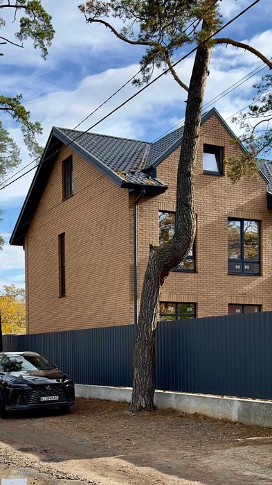 Ірпінь, продаж Дуплекс р-н Центрального парку, вул. Стуса (Пушкінська)