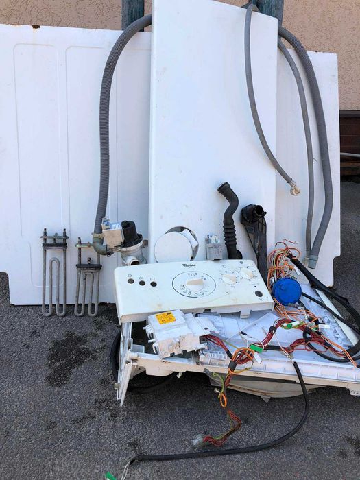 Продам запчасти к стиральной машинке Вирпул WHIRLPOOL AWE 7515