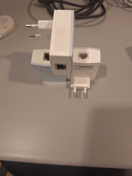 Extensores wifi (3) também para cabo e de eletrecidade