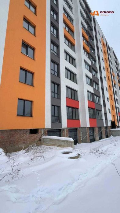 Продаж просторої 2-кімнатної квартири з кухнею-студією