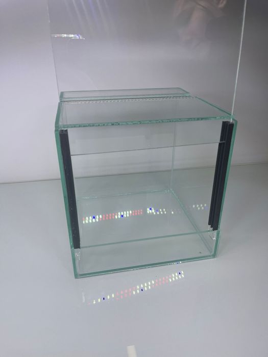 Terrarium gilotyna 20-20-20  szkło 4mm